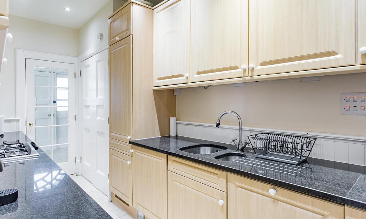 Royal Mile Apartments Эдинбург Экстерьер фото